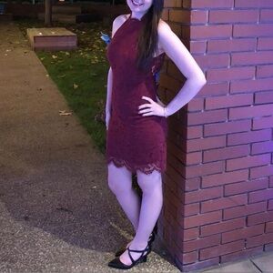 Elegant Lace Halter Cocktail Dress